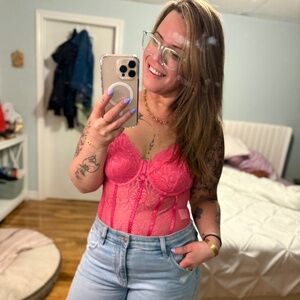 Meet your Posher, Fatima